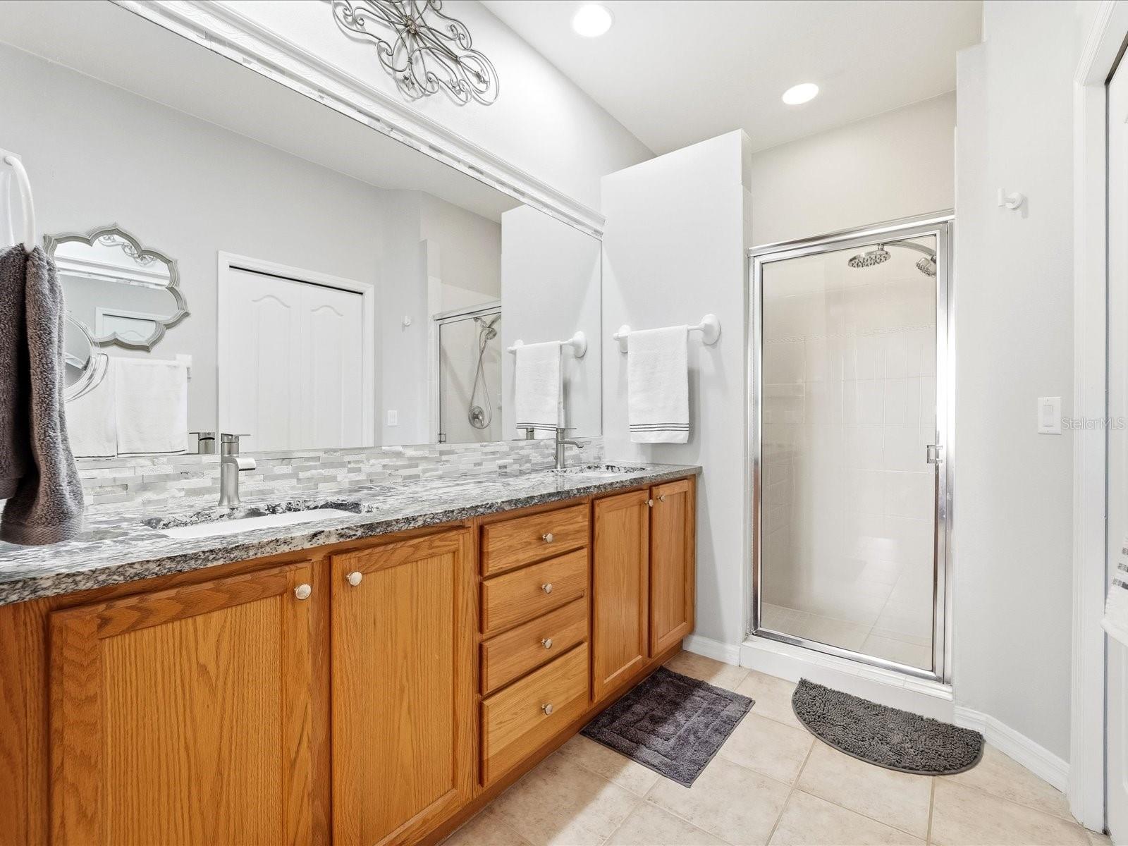 Image 22 of 38 For 4693 Whispering Oaks Drive