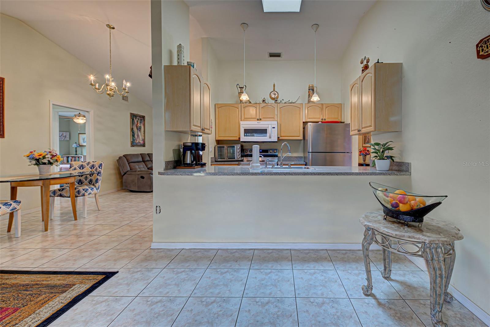 Image 14 of 43 For 26325 Copiapo Circle