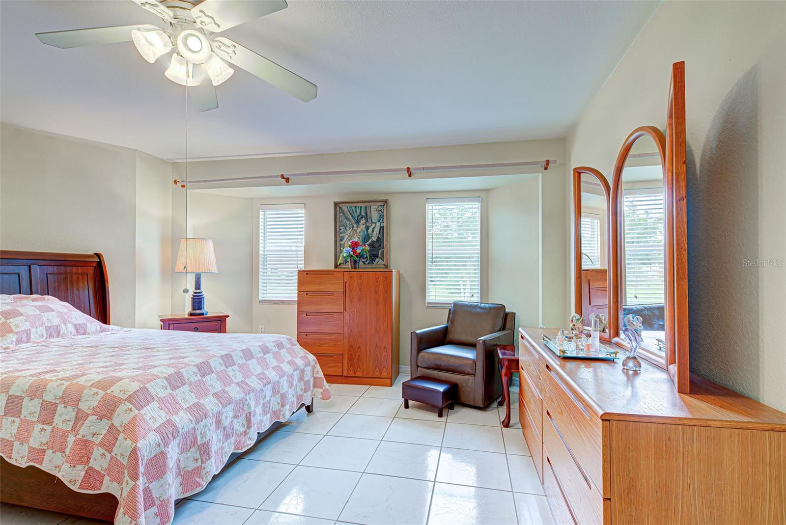 Image 22 of 43 For 26325 Copiapo Circle