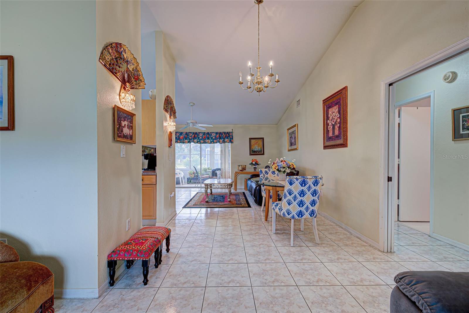 Image 8 of 43 For 26325 Copiapo Circle