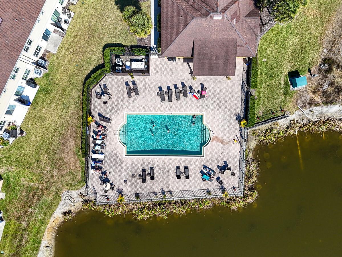 Image 19 of 22 For 15150 Piping Plover Court 103