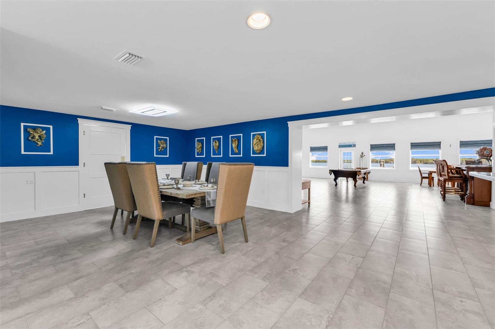 Image 15 of 73 For 2300 Harbour Drive