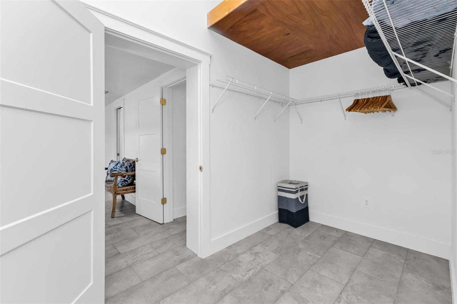 Image 44 of 73 For 2300 Harbour Drive