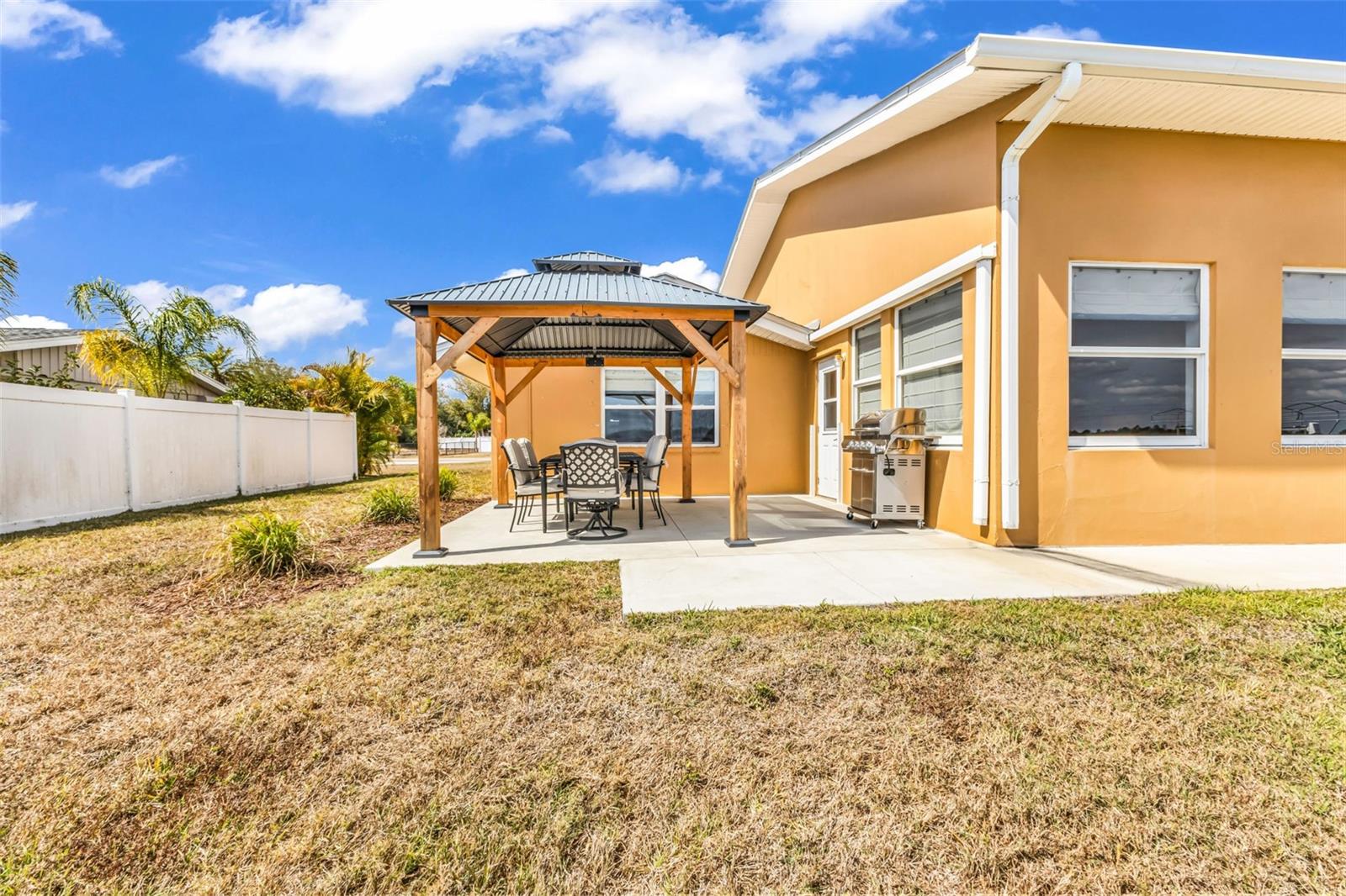 Image 52 of 73 For 2300 Harbour Drive