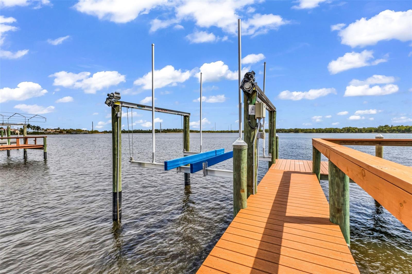 Image 53 of 73 For 2300 Harbour Drive