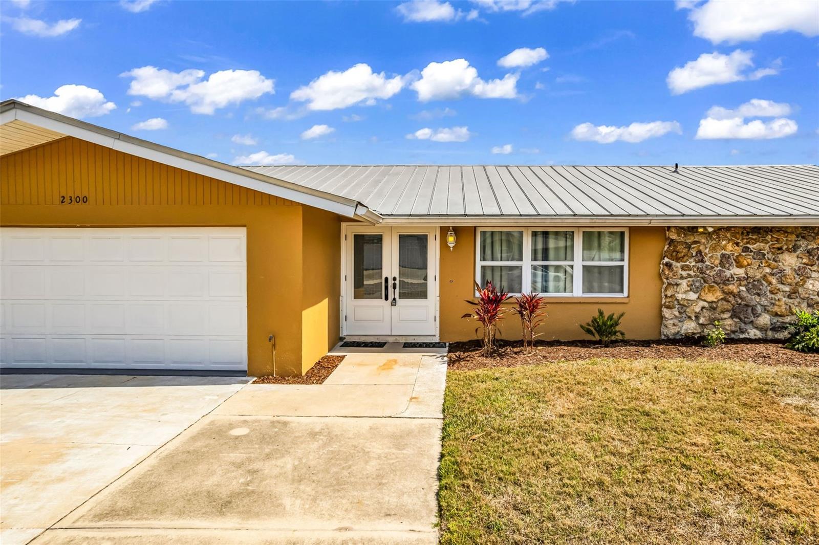 Image 60 of 73 For 2300 Harbour Drive