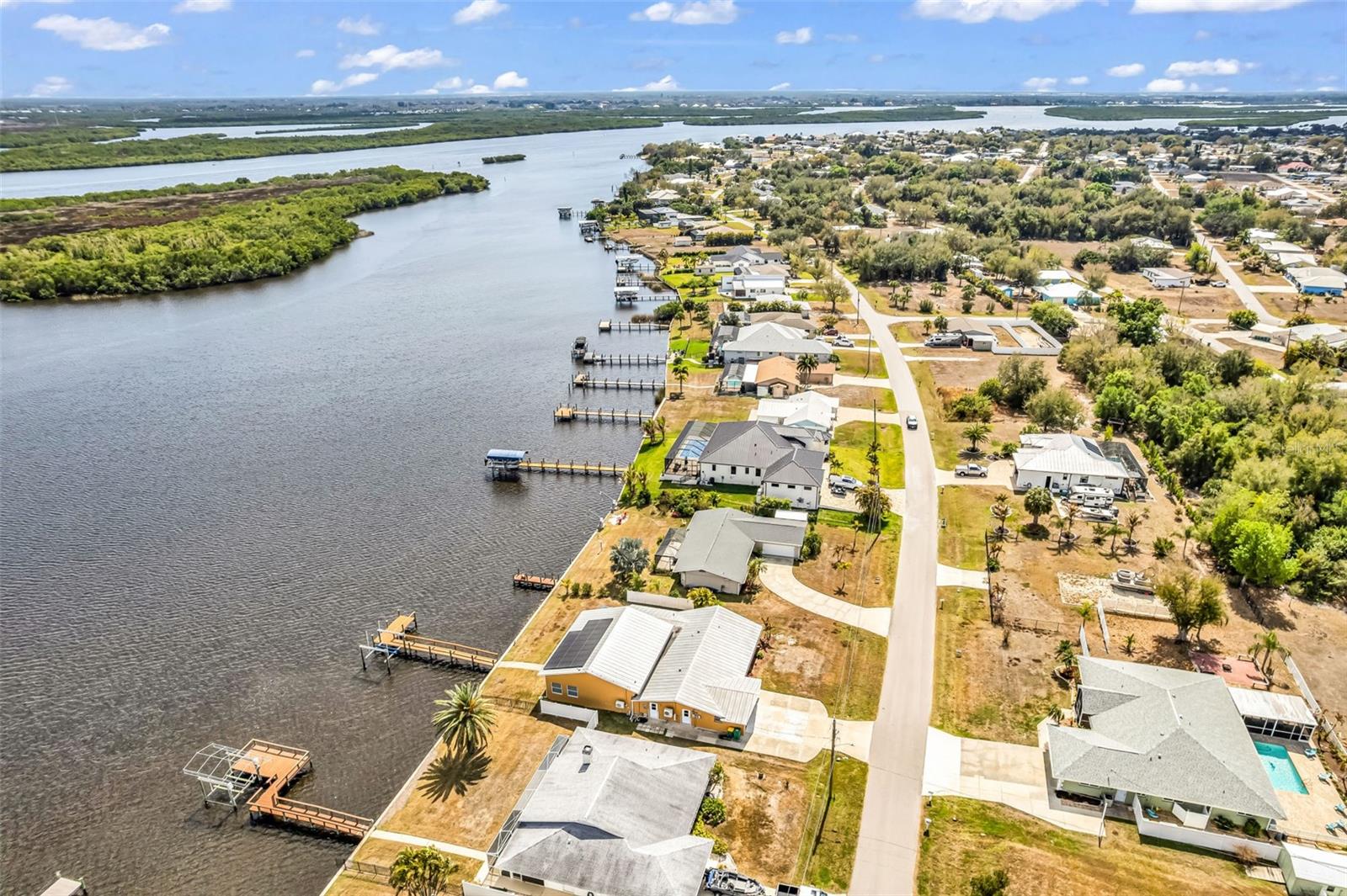 Image 68 of 73 For 2300 Harbour Drive