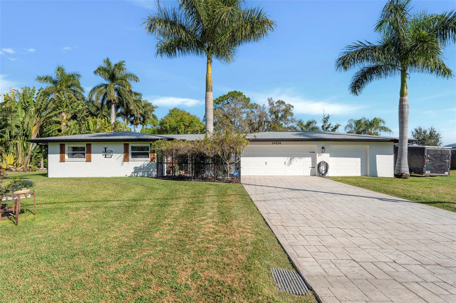 Image 45 of 52 For 14526 Riverside Drive