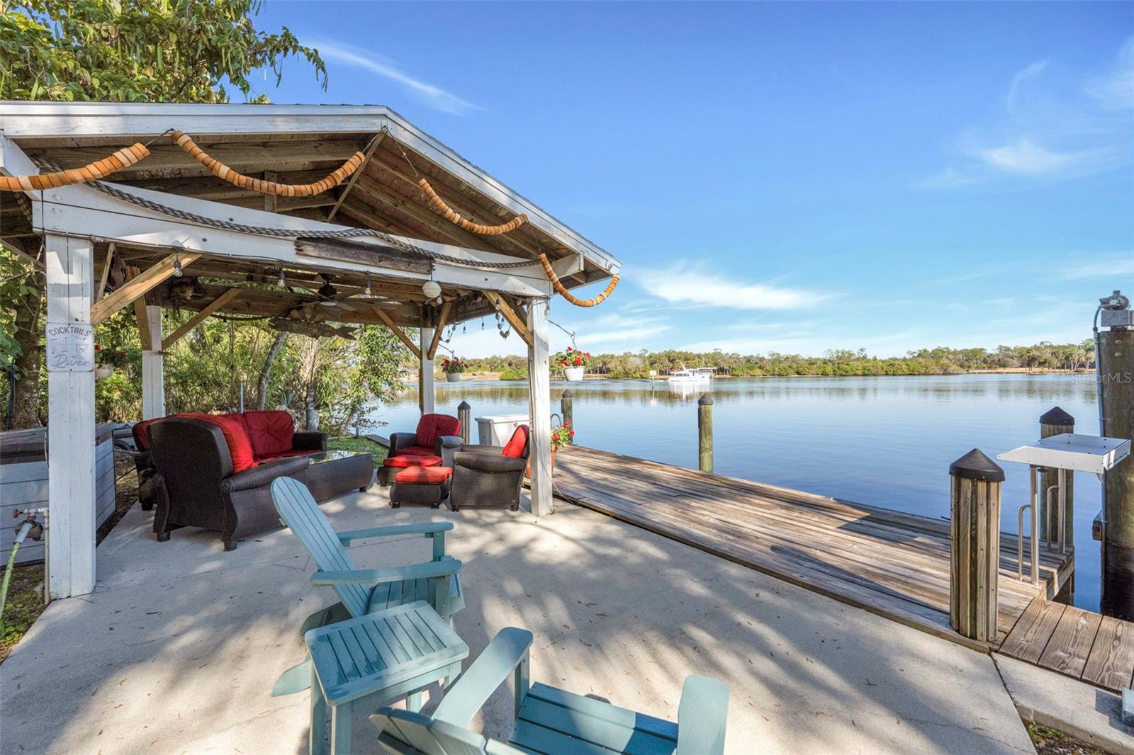 Image 48 of 52 For 14526 Riverside Drive