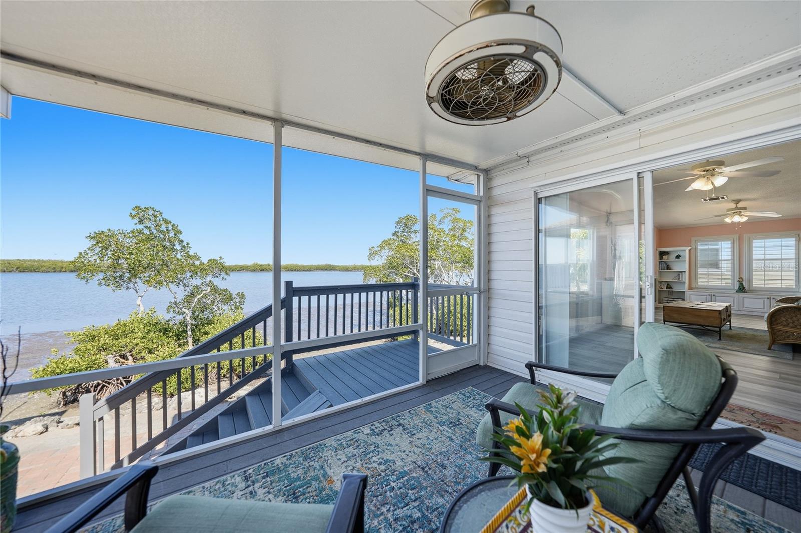 Image 27 of 45 For 4300 Riverside Drive 112