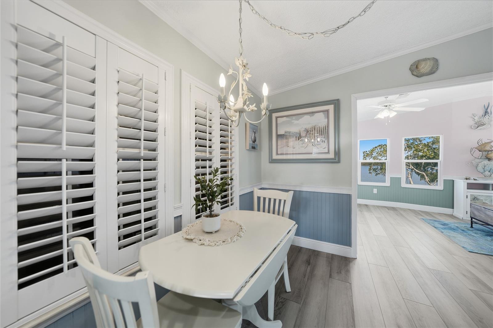 Image 7 of 45 For 4300 Riverside Drive 112