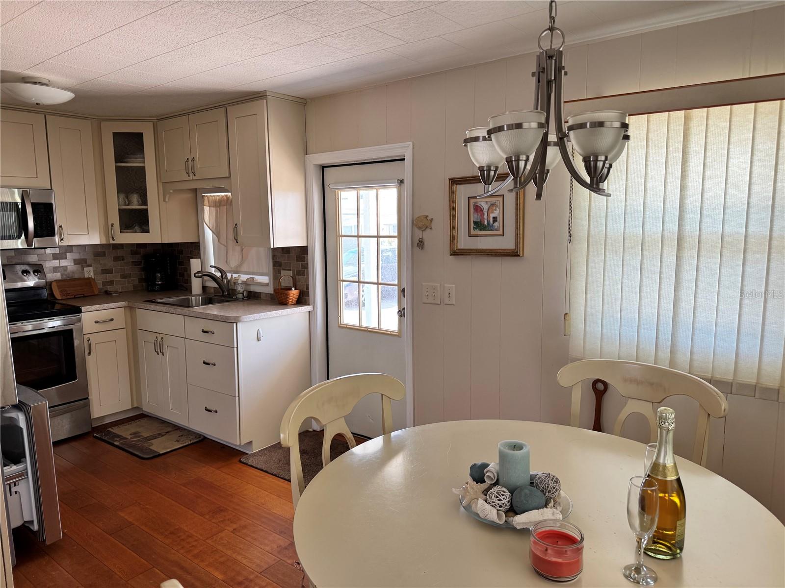 Image 13 of 51 For 1891 Englewood Road 39