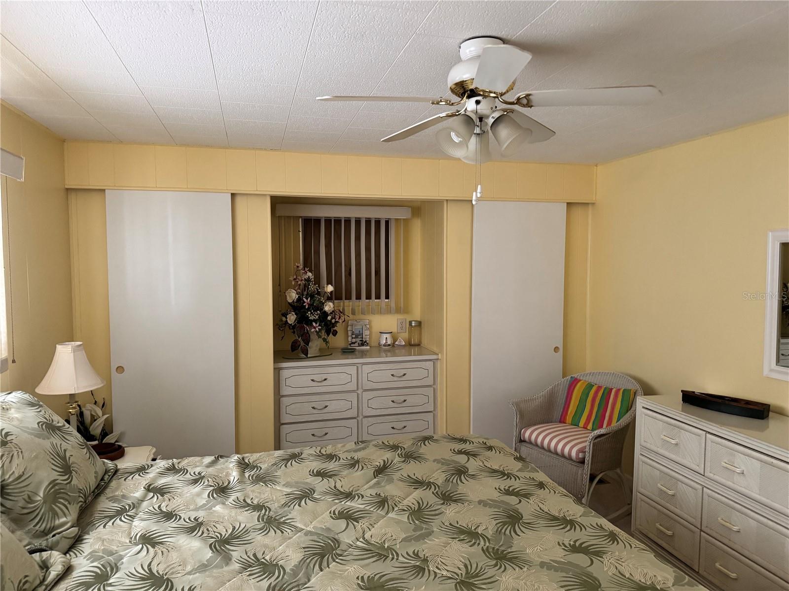 Image 18 of 51 For 1891 Englewood Road 39