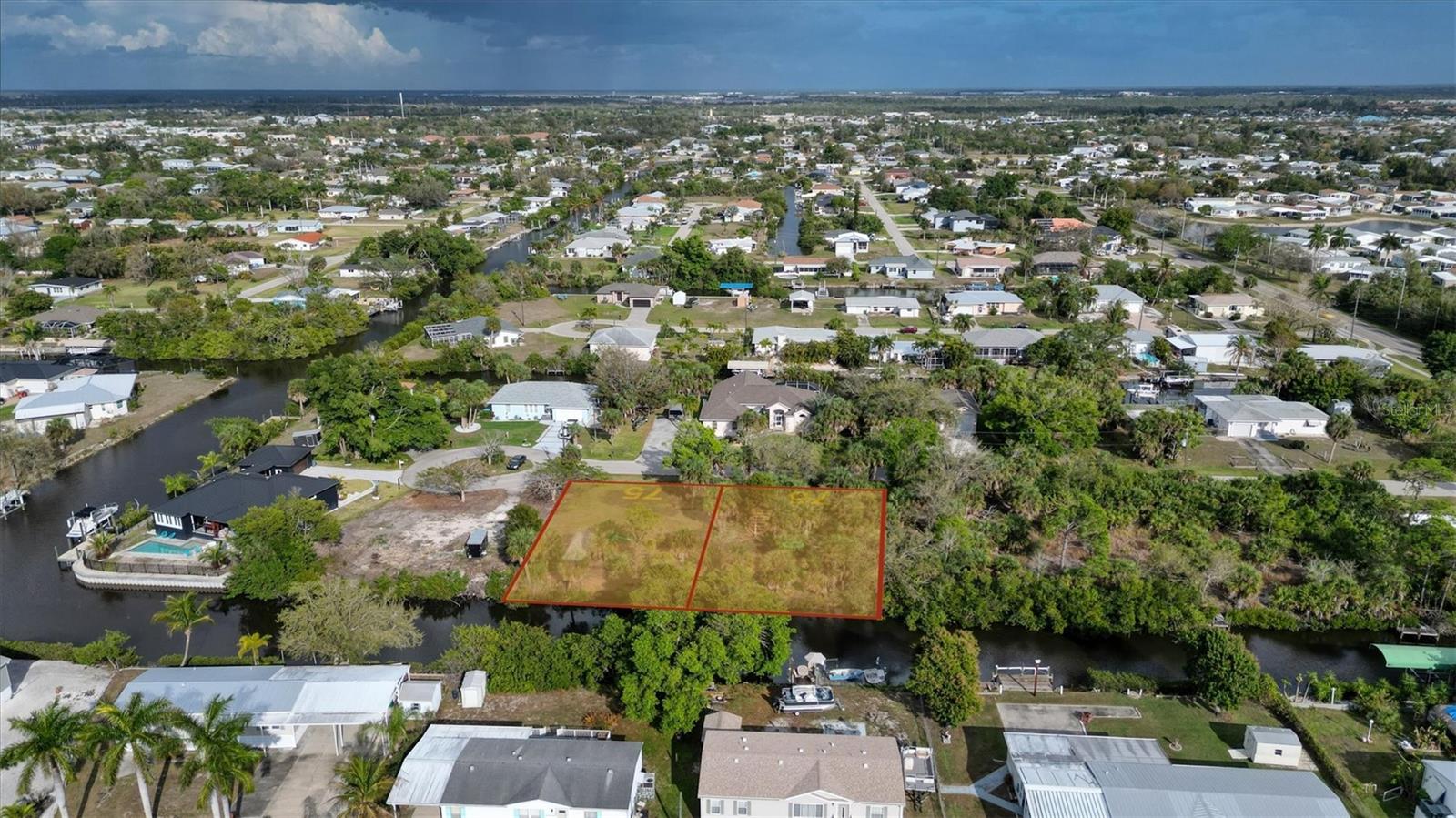 Image 29 of 35 For 3015 Banyan Way