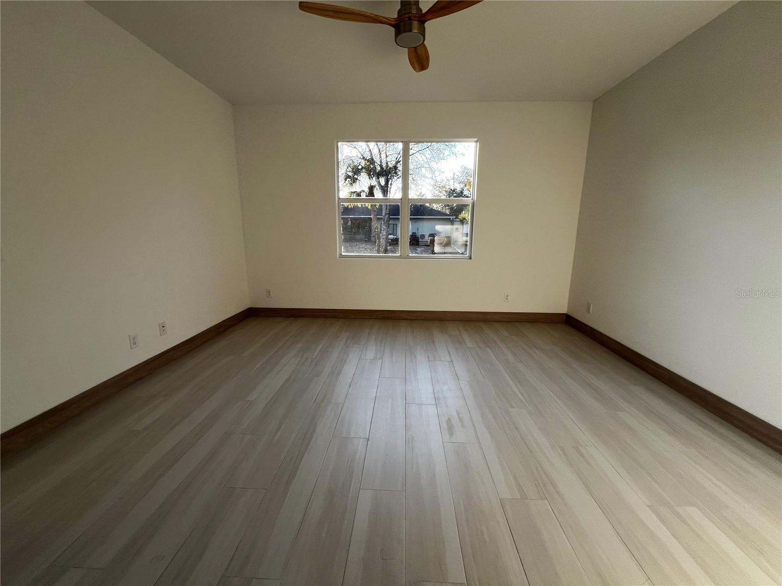 Image 15 of 26 For 1829 Russellville Street