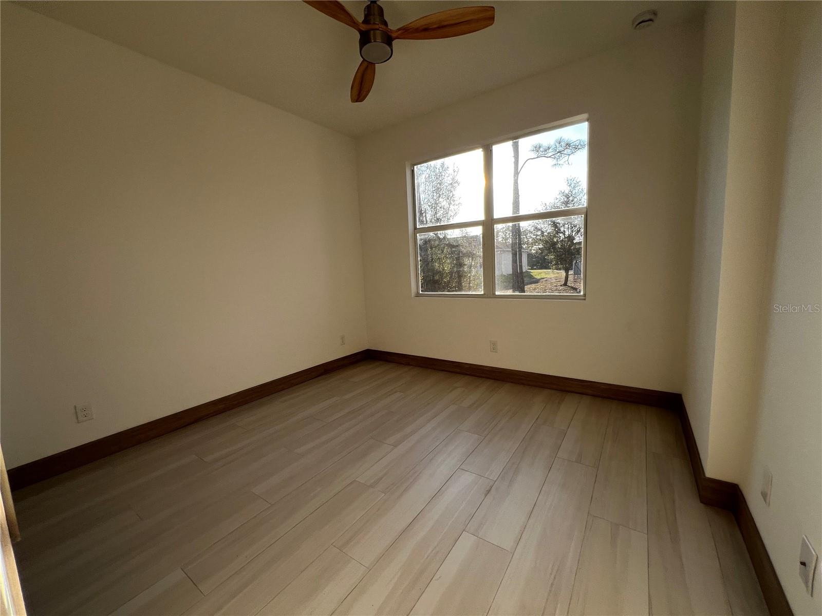 Image 19 of 26 For 1829 Russellville Street