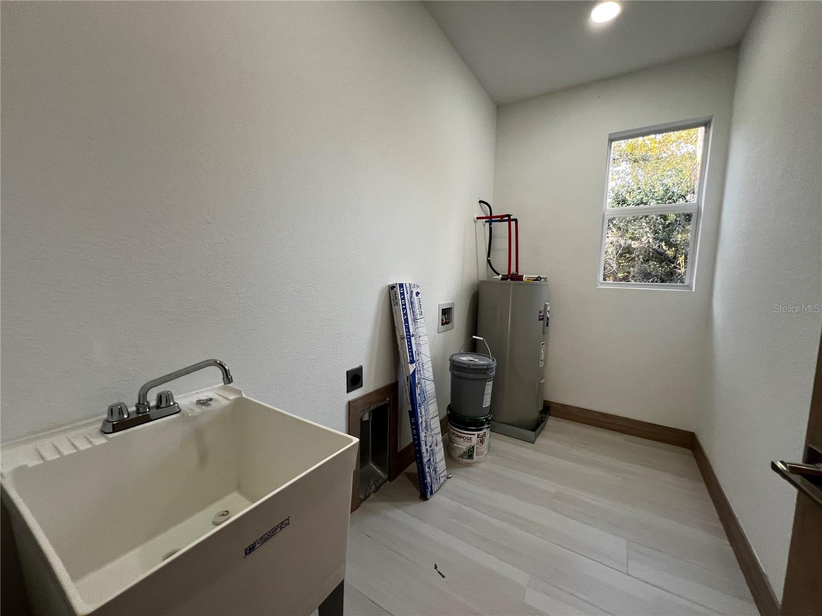 Image 20 of 26 For 1829 Russellville Street