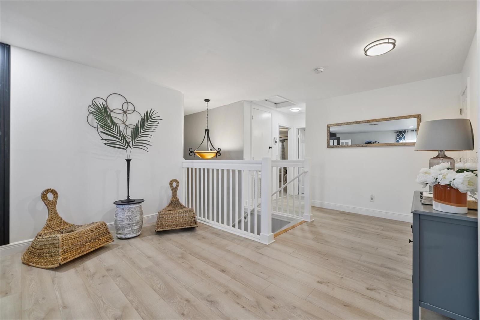 Image 18 of 53 For 17304 Vagabond Circle