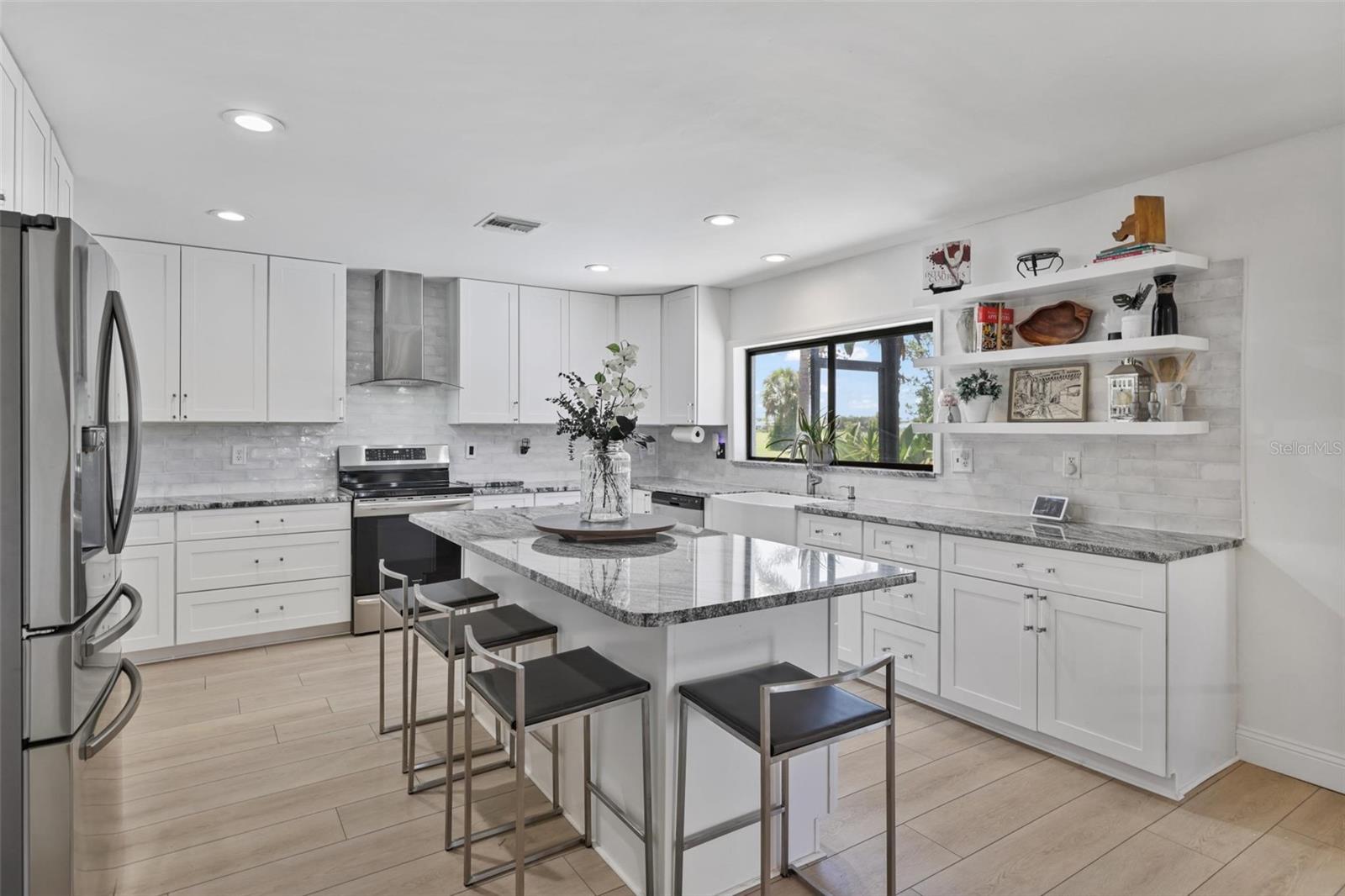 Image 9 of 53 For 17304 Vagabond Circle