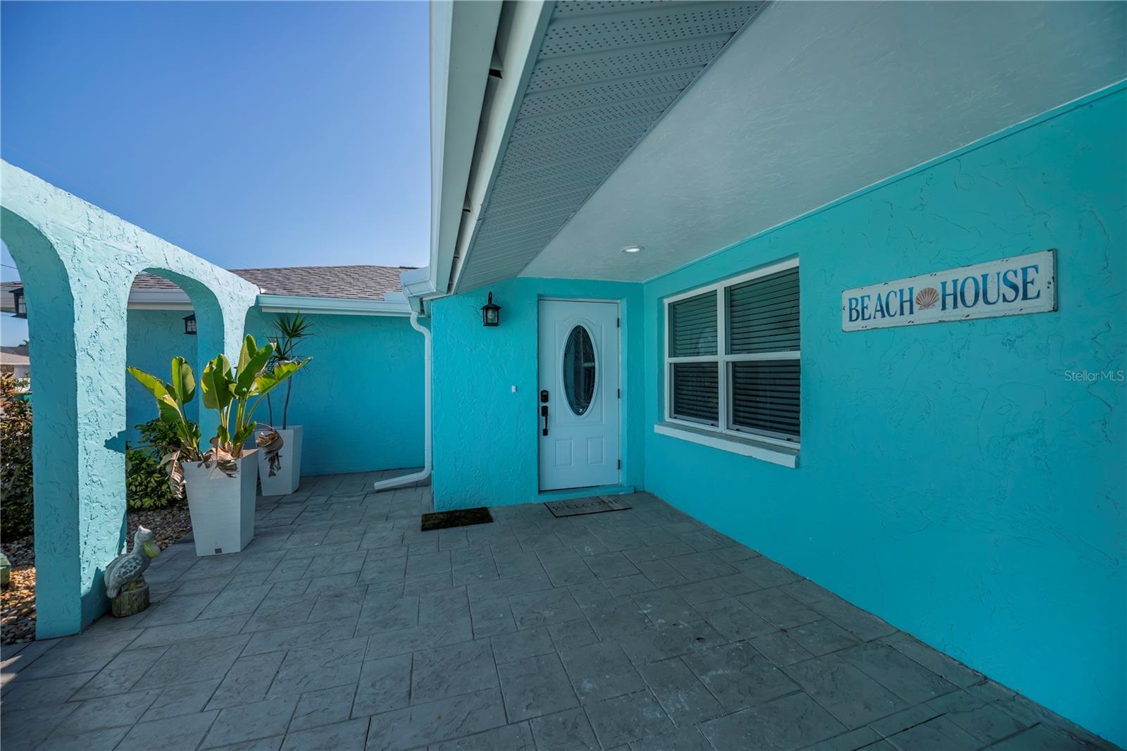 Image 14 of 95 For 121 Sinclair Street Se