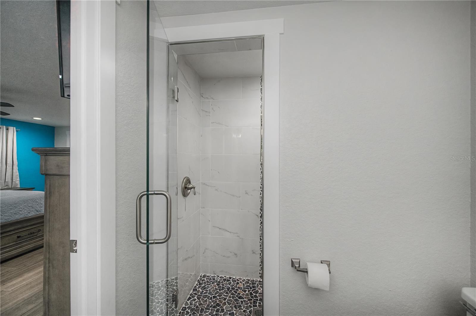 Image 53 of 95 For 121 Sinclair Street Se