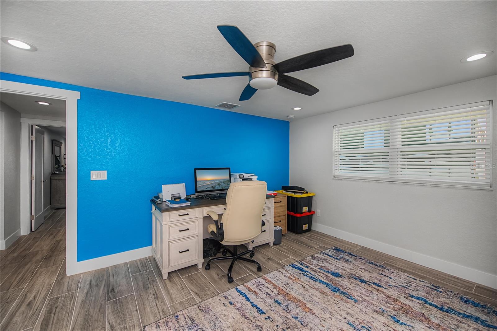 Image 56 of 95 For 121 Sinclair Street Se