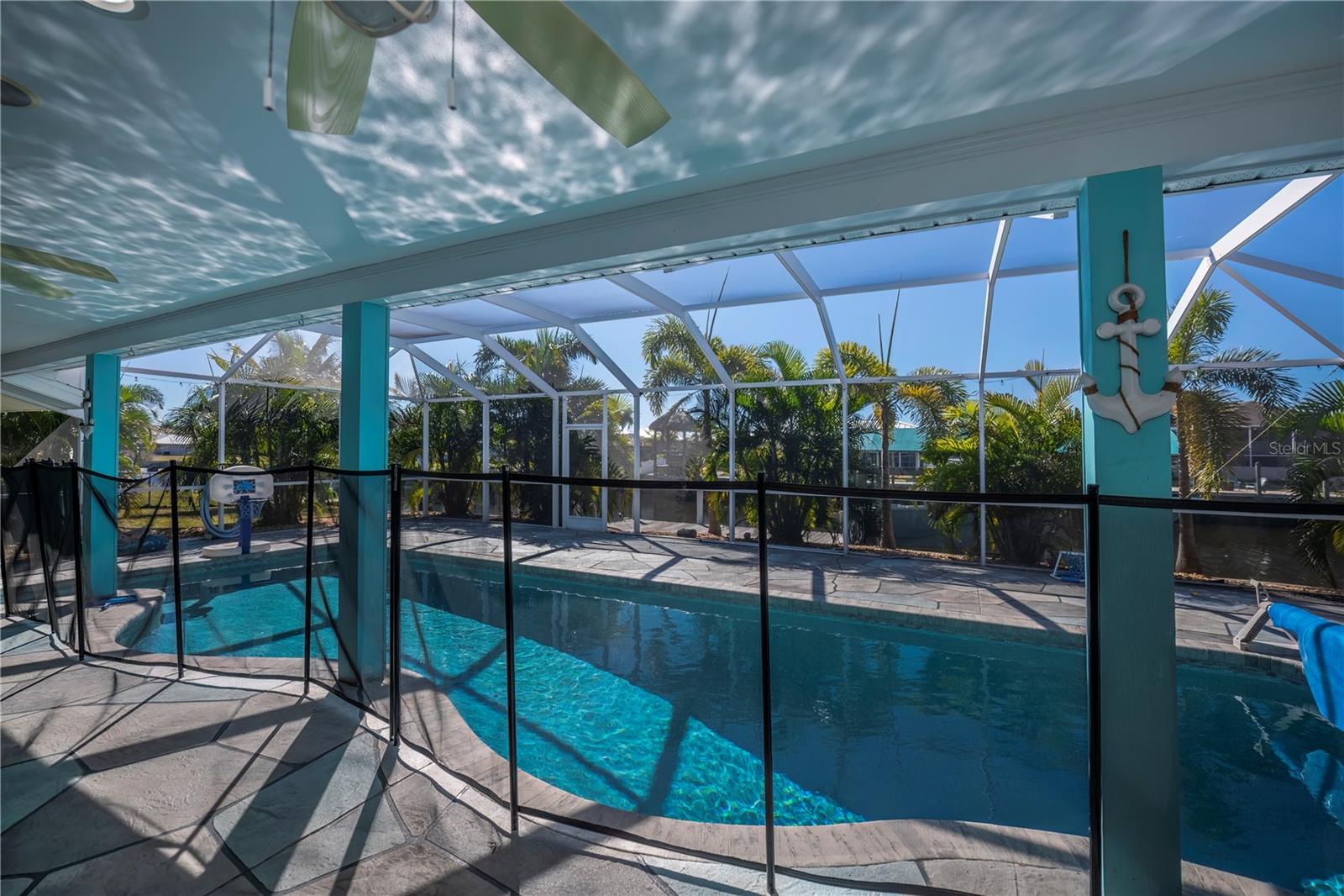 Image 73 of 95 For 121 Sinclair Street Se