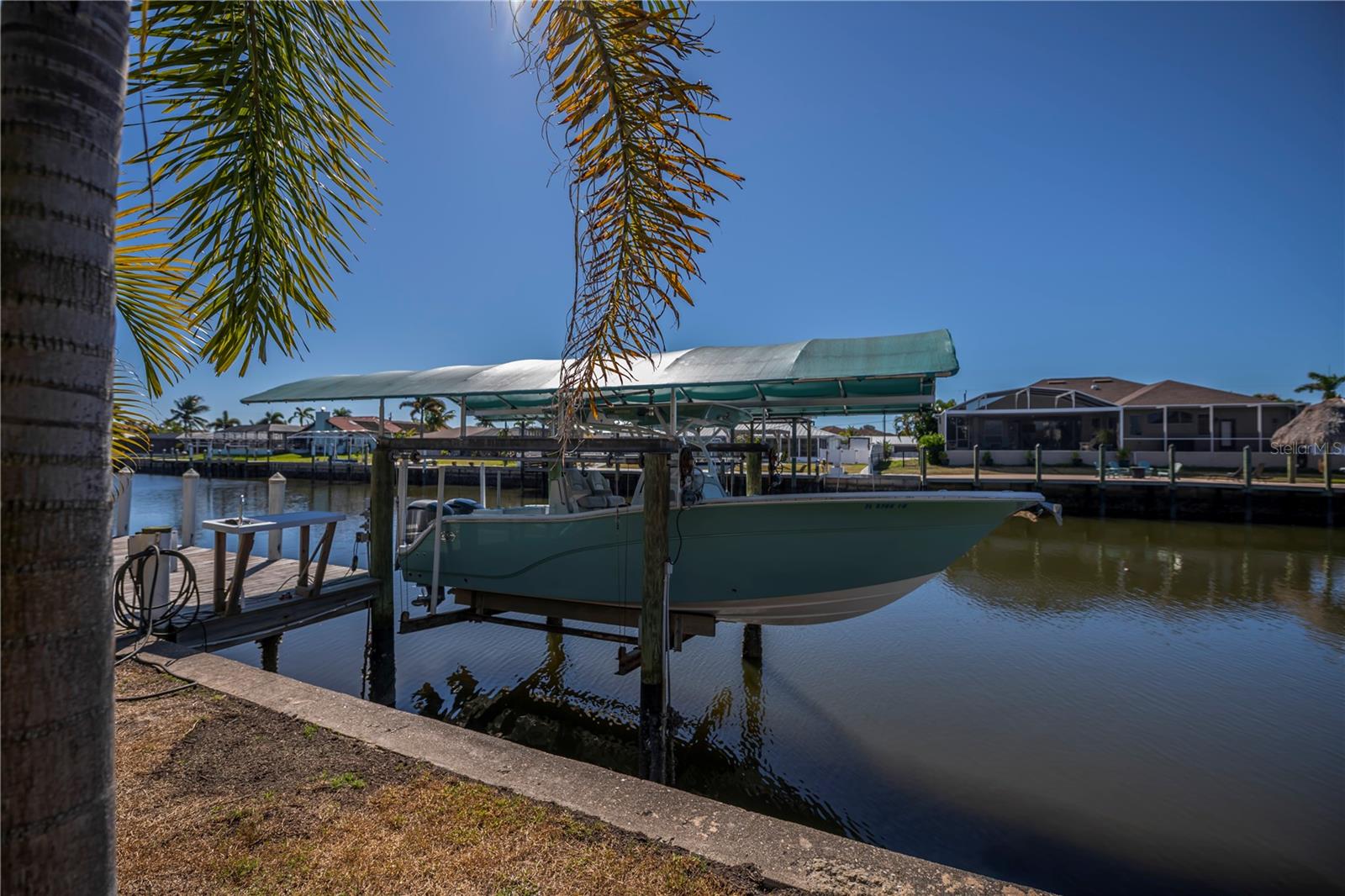Image 84 of 95 For 121 Sinclair Street Se