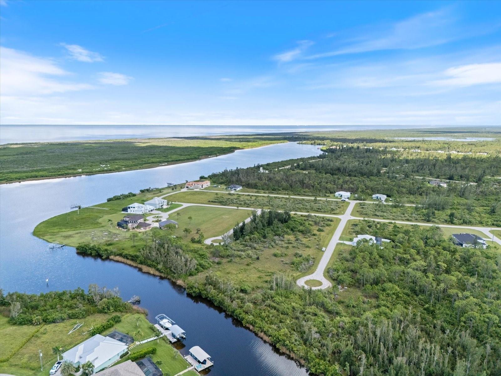 Image 7 of 15 For 10105 La Grange Court