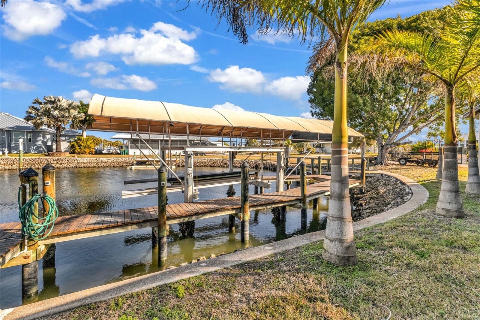 Image 45 of 66 For 700 Longbeach Court