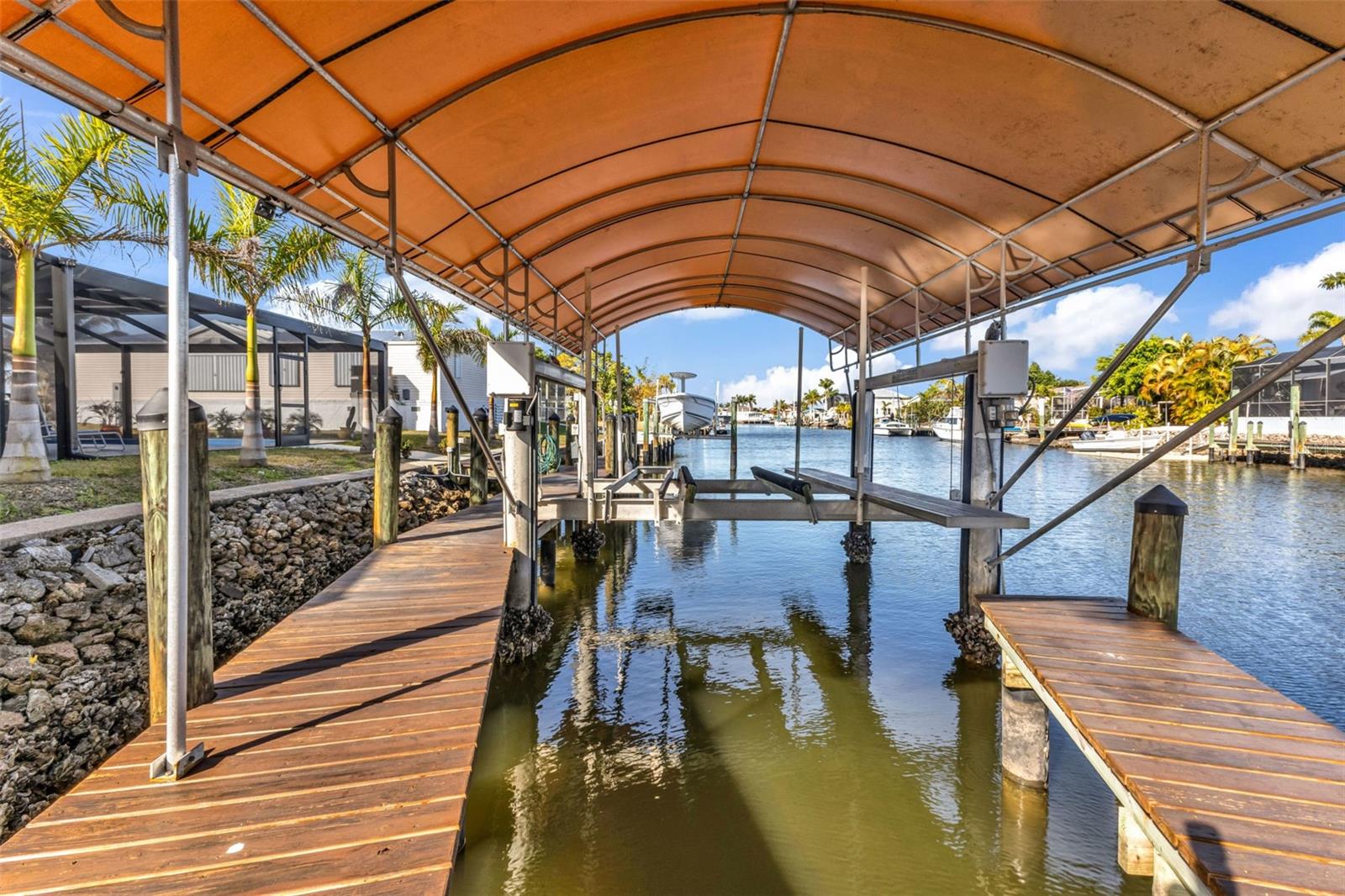 Image 49 of 66 For 700 Longbeach Court