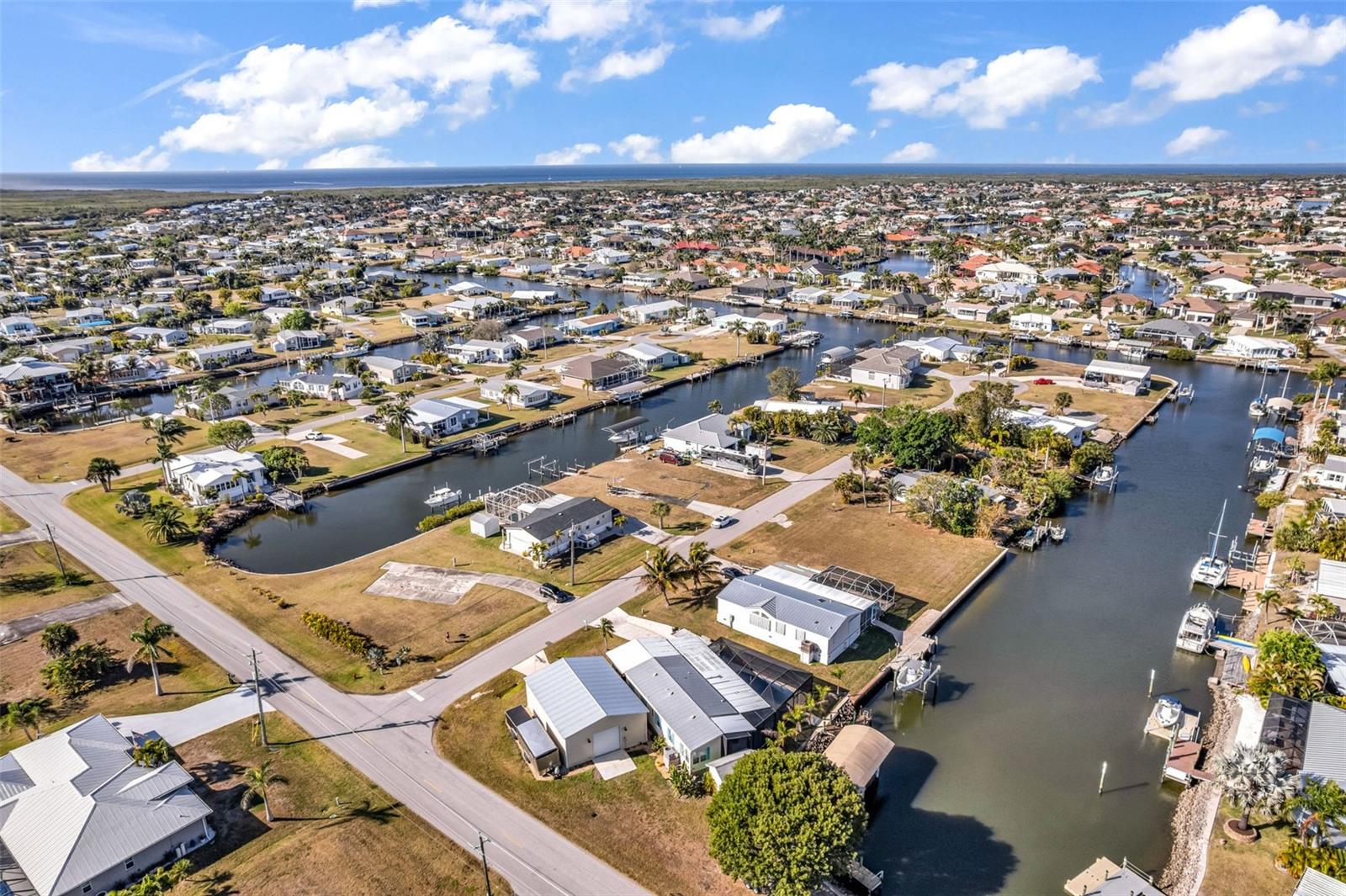 Image 60 of 66 For 700 Longbeach Court