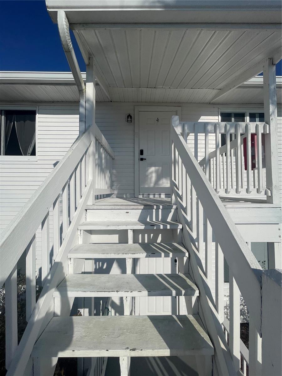 Image 14 of 64 For 200 Rotonda Boulevard W A4