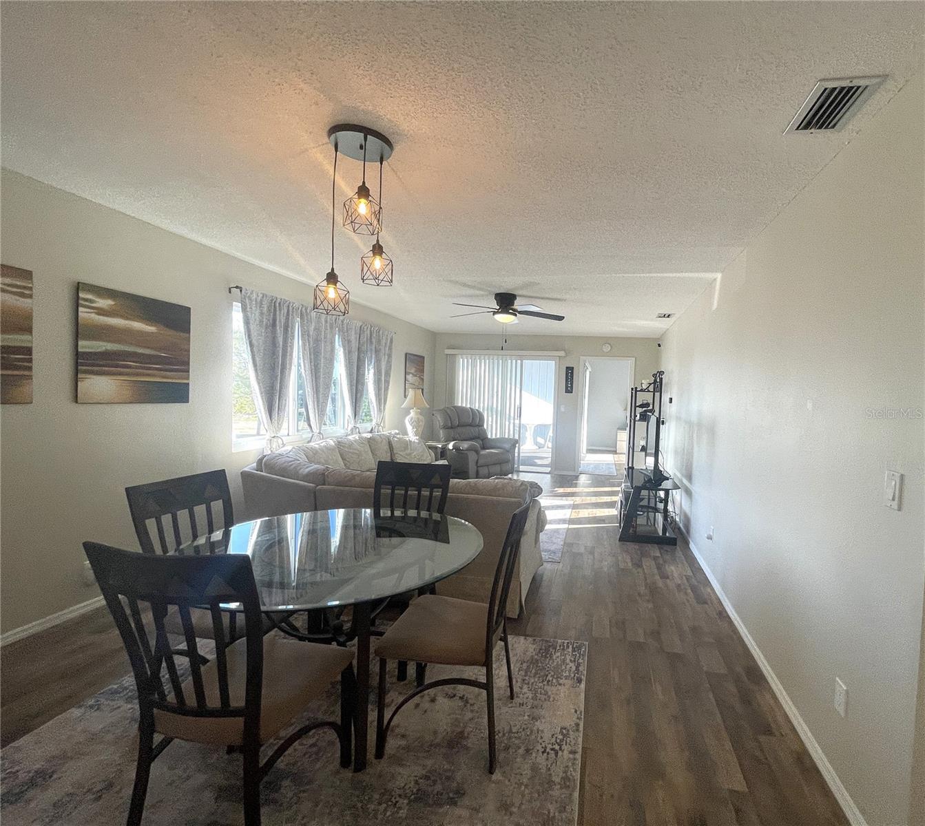 Image 20 of 64 For 200 Rotonda Boulevard W A4