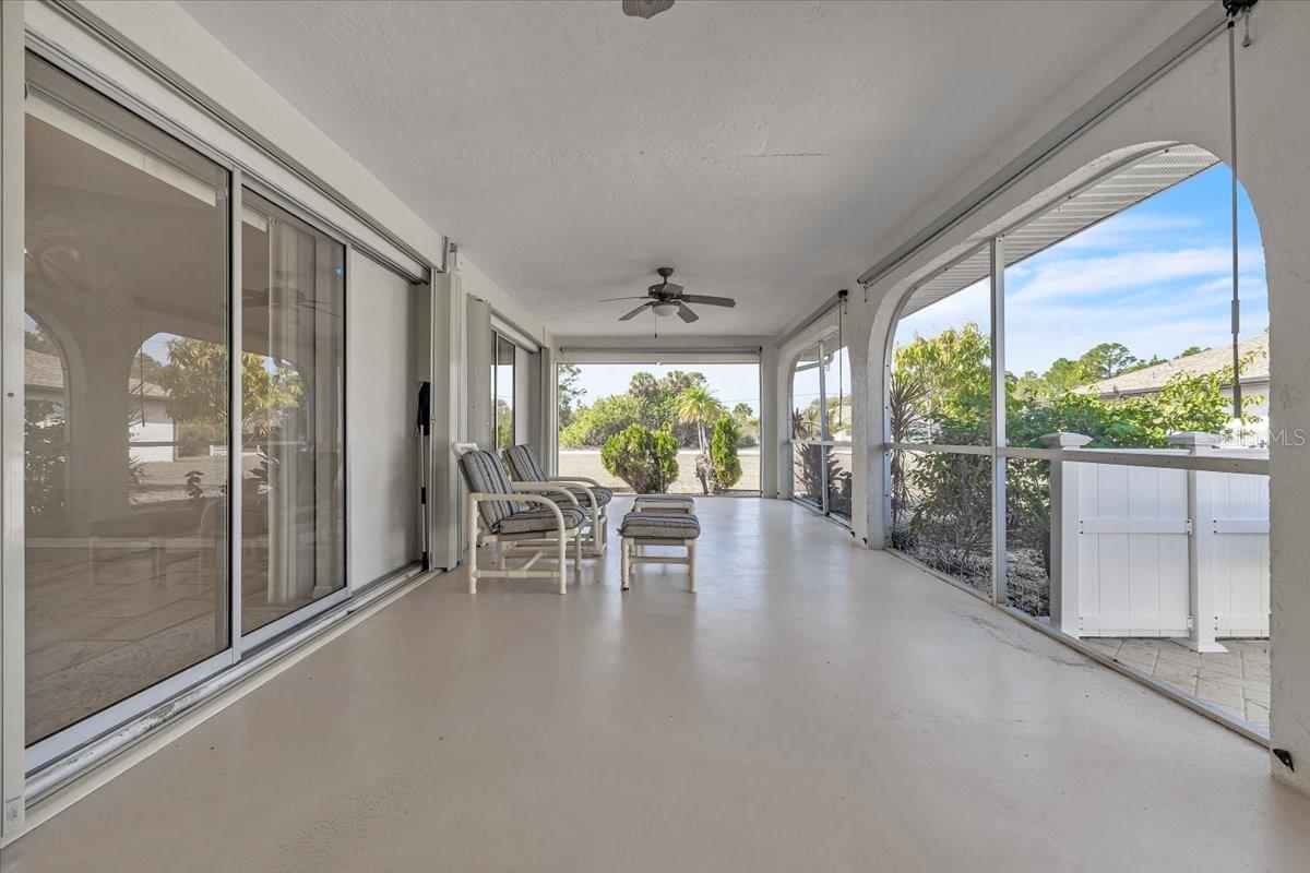 Image 31 of 46 For 1726 Blue Lake Circle