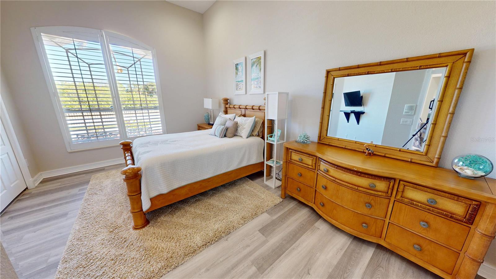 Image 24 of 58 For 17449 Ohara Drive