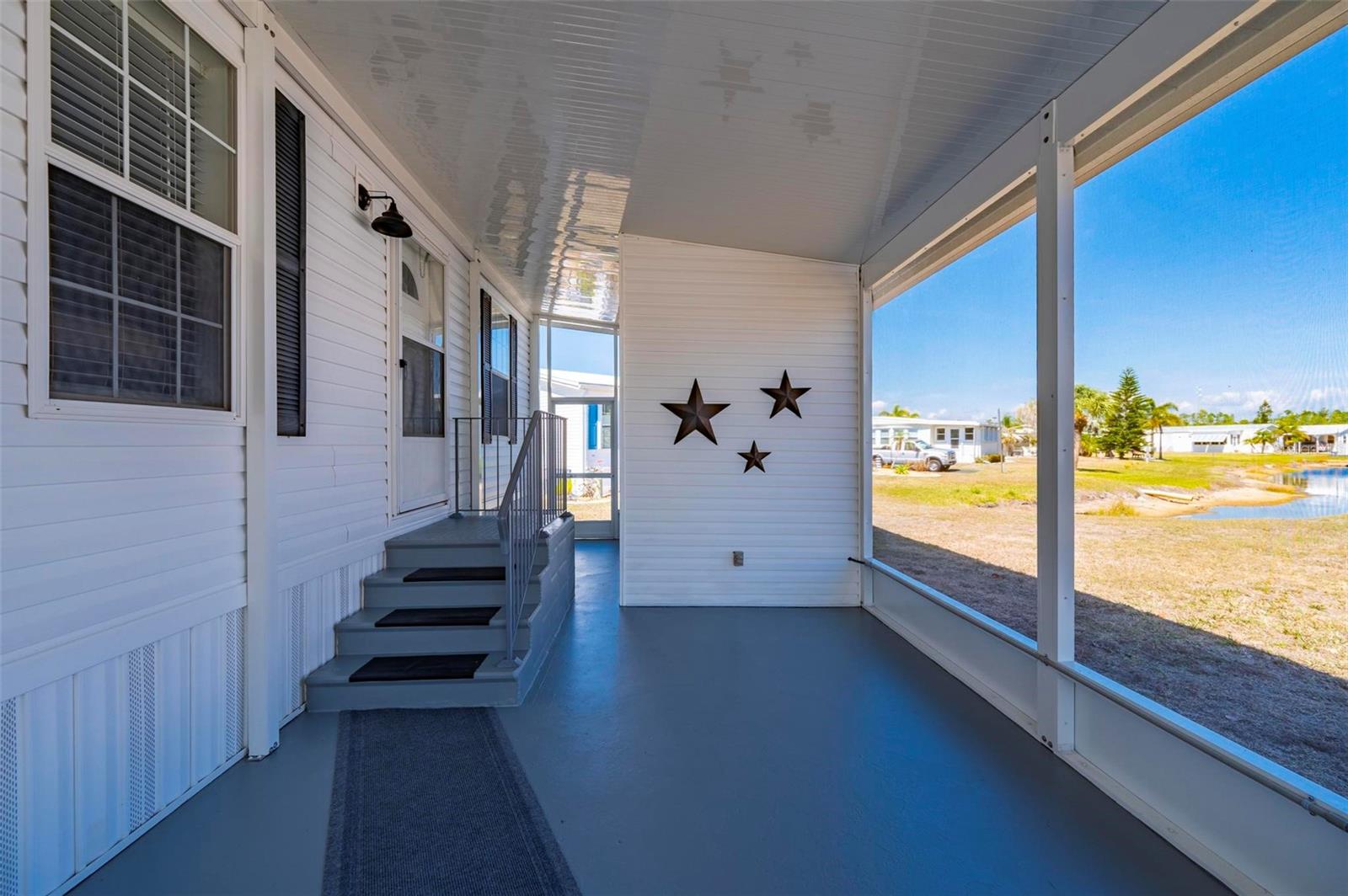 Image 2 of 60 For 1000 Kings Highway 390