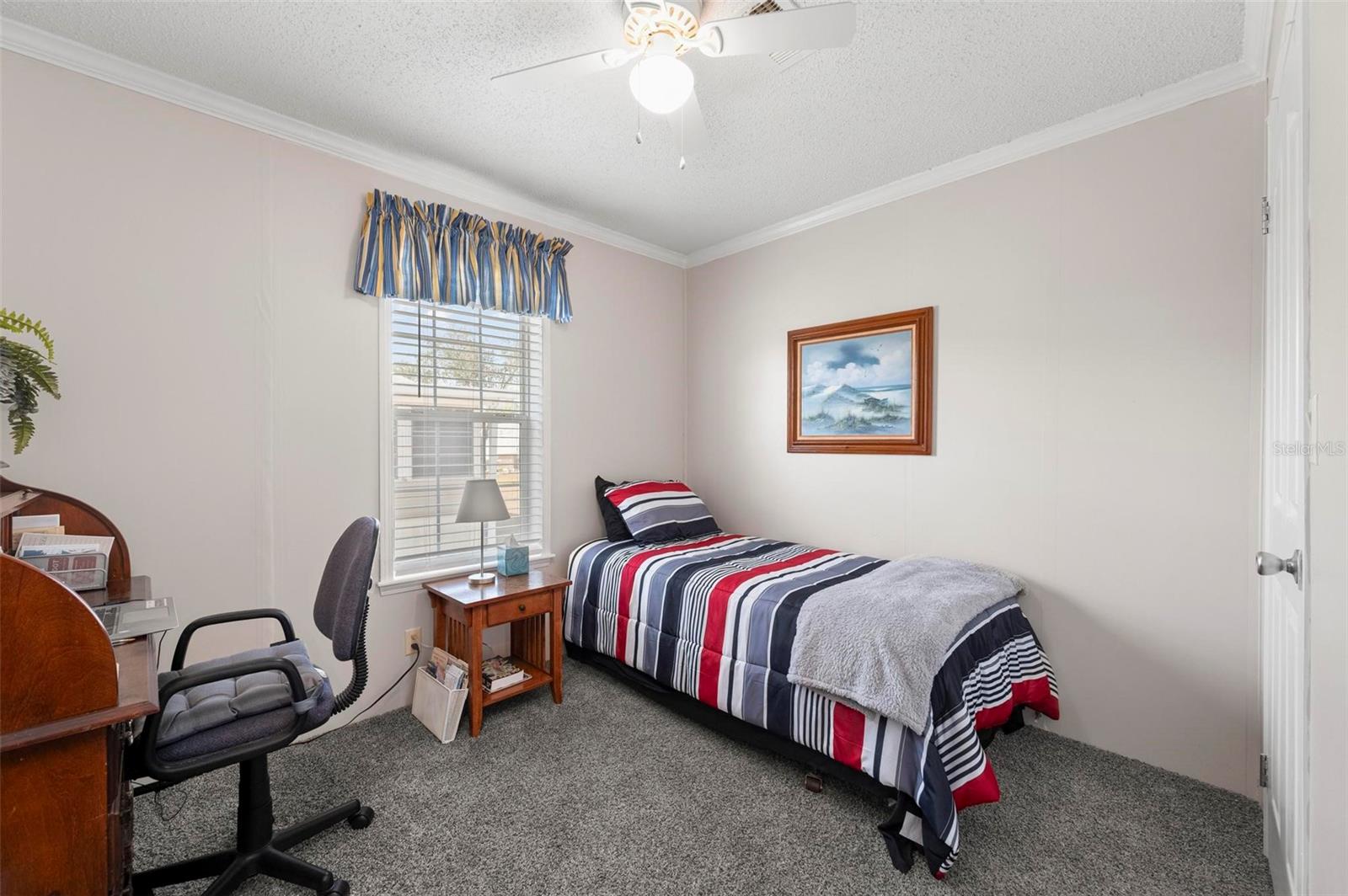 Image 21 of 60 For 1000 Kings Highway 390