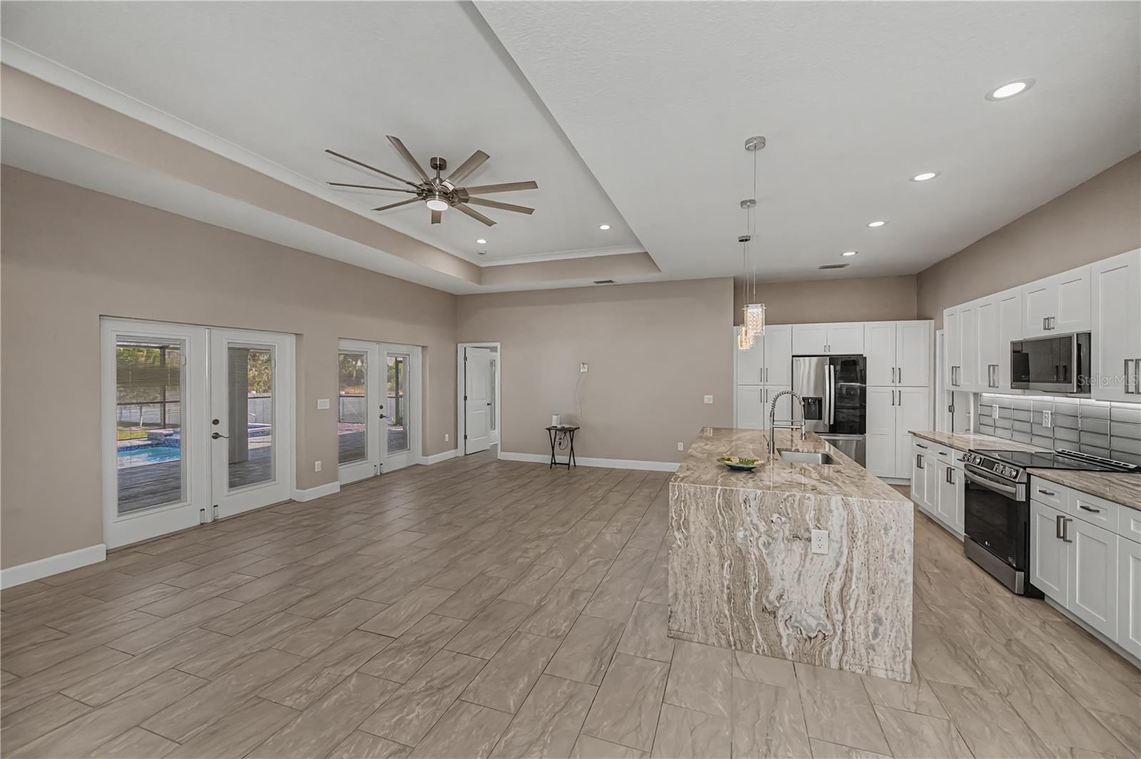 Image 13 of 73 For 159 April Road