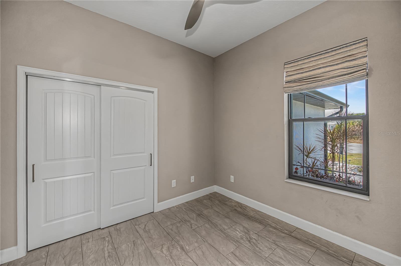 Image 27 of 73 For 159 April Road