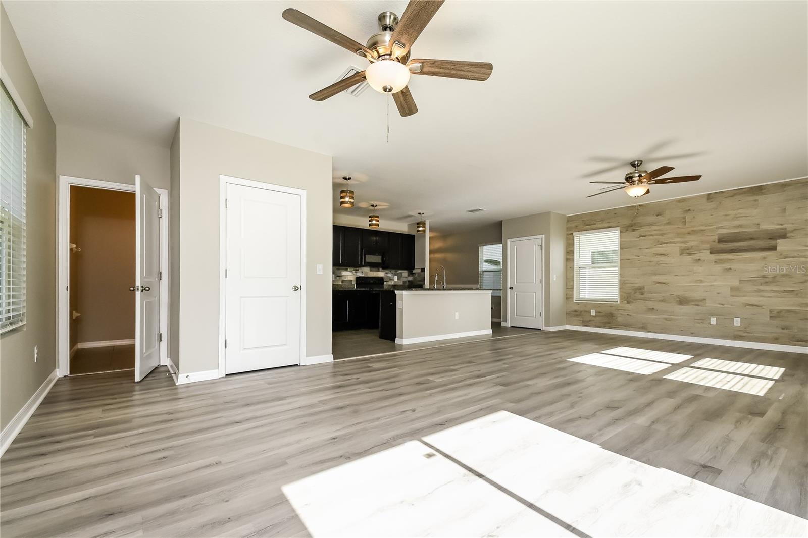 Image 5 of 15 For 4106 Willow Hammock Drive