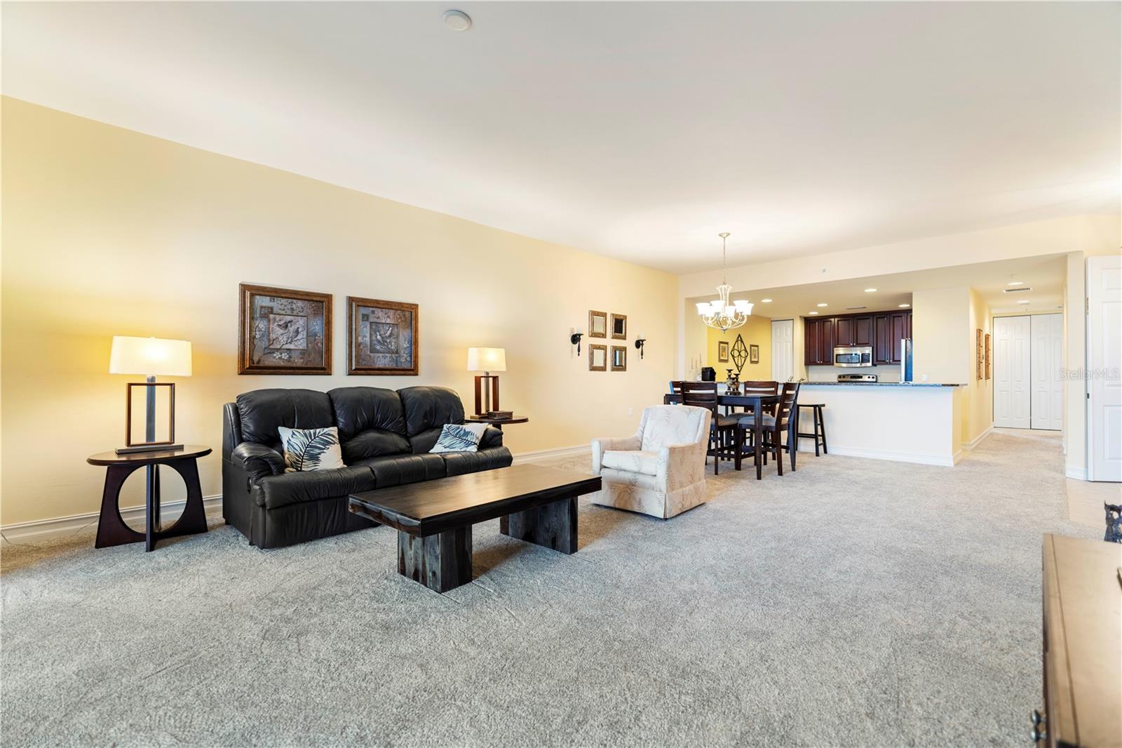 Image 16 of 75 For 85 Vivante Boulevard 8542