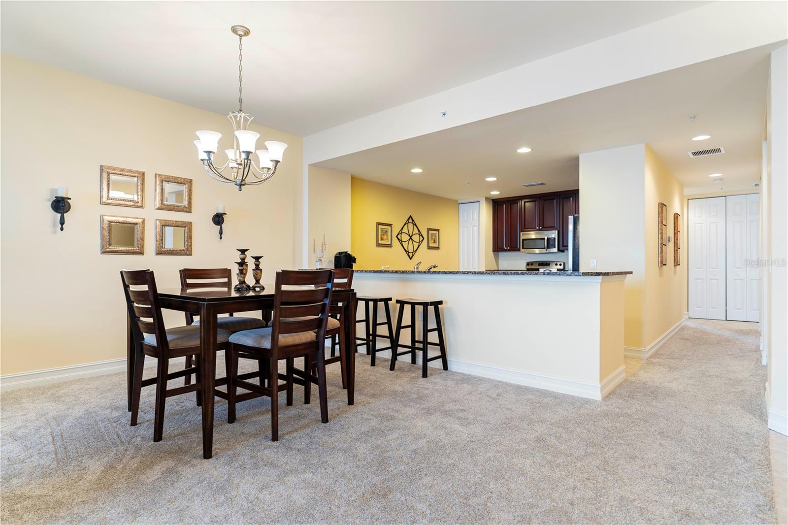 Image 18 of 75 For 85 Vivante Boulevard 8542