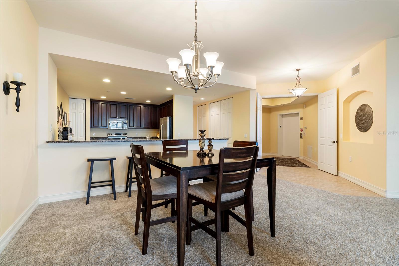 Image 19 of 75 For 85 Vivante Boulevard 8542