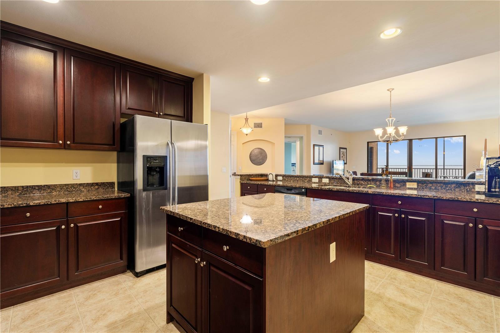 Image 21 of 75 For 85 Vivante Boulevard 8542