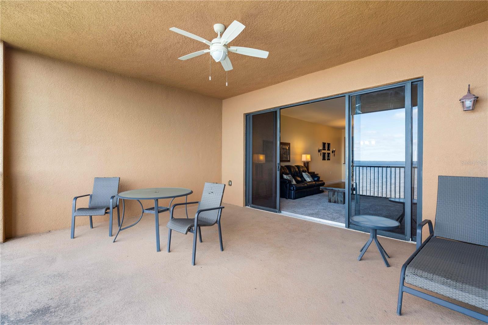 Image 42 of 75 For 85 Vivante Boulevard 8542