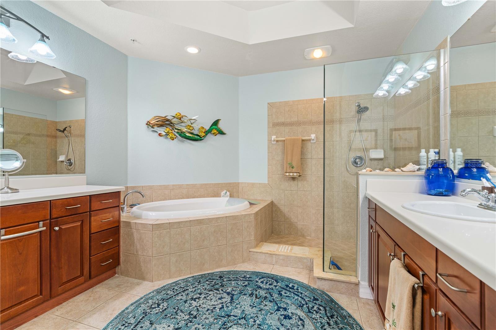 Image 32 of 79 For 99 Vivante Boulevard 9945