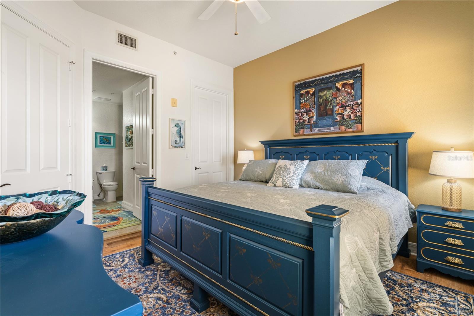 Image 37 of 79 For 99 Vivante Boulevard 9945