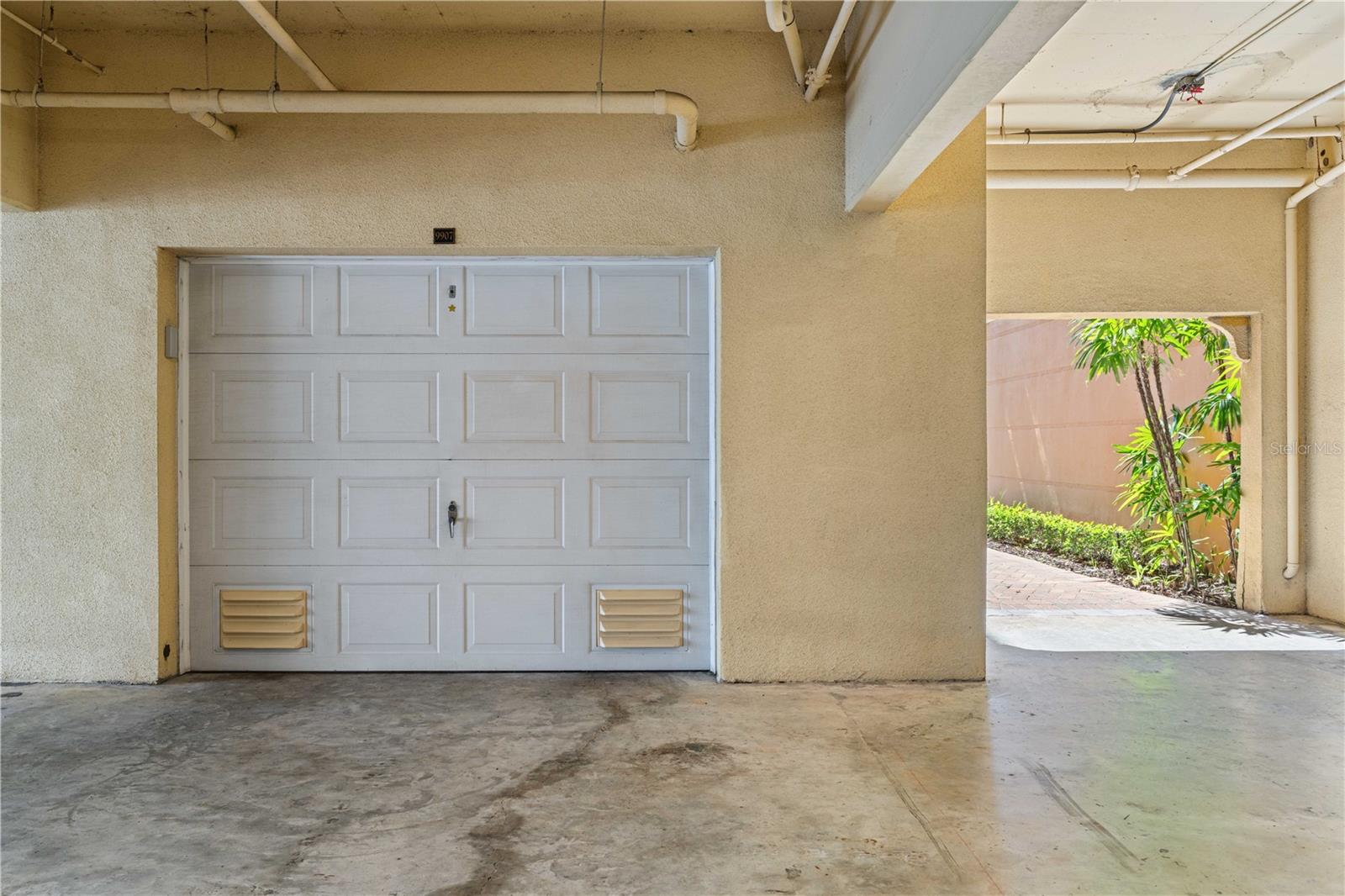 Image 48 of 79 For 99 Vivante Boulevard 9945