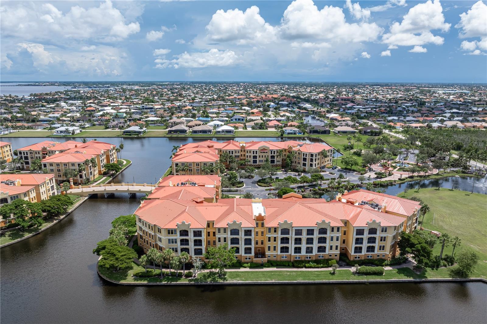 Image 53 of 79 For 99 Vivante Boulevard 9945